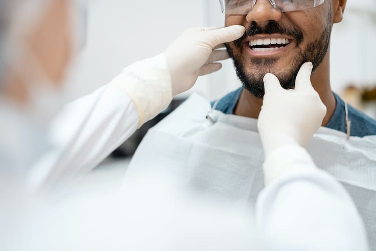 Chipped teeth repair in Plano Texas